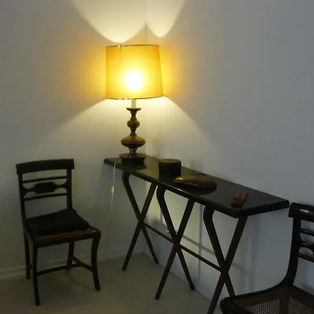 בית אירוח Blue House - Santa Marta Ii *